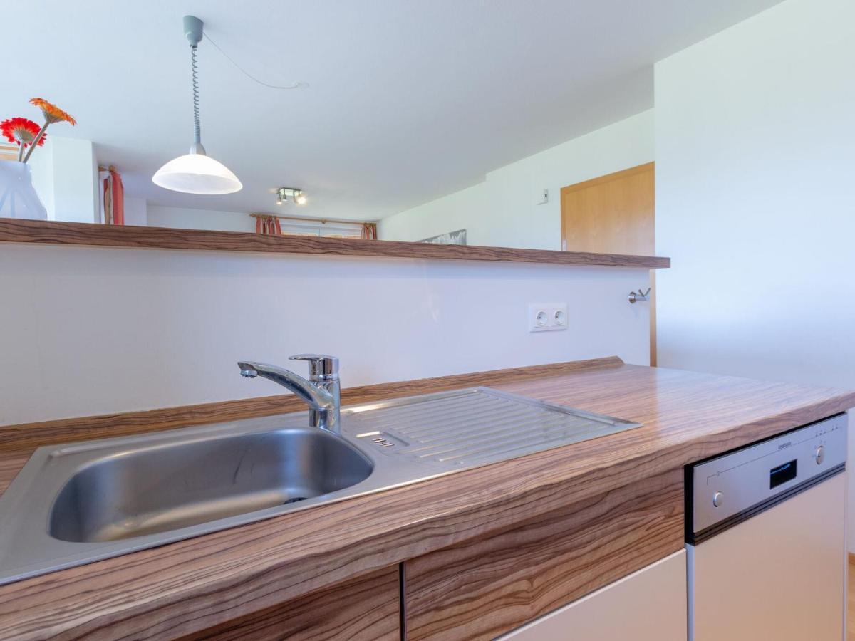 Apartment In St Margarethen With Balcony ザンクト・マルガレーテン・イム・ルンガウ エクステリア 写真
